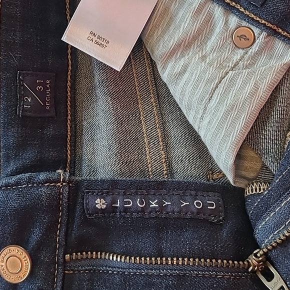 Lucky Brand Low Rise Jeans - Picture 6 of 6